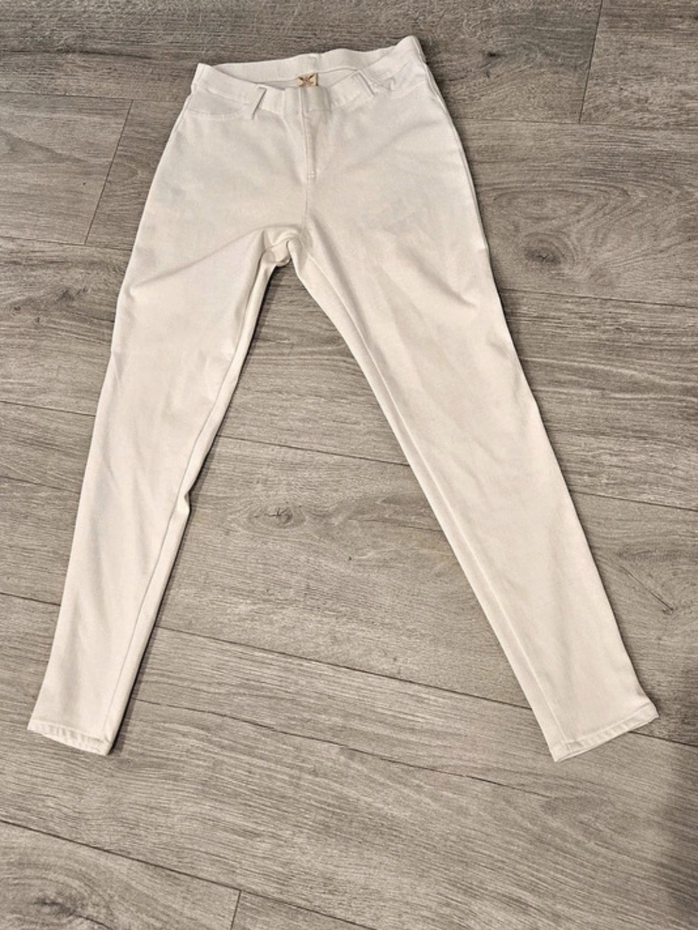 Faded Glory Skinny Jeans in White Size Medium Like New